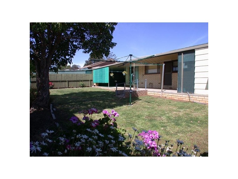 5 Kathryn Drive, Morphett Vale SA 5162