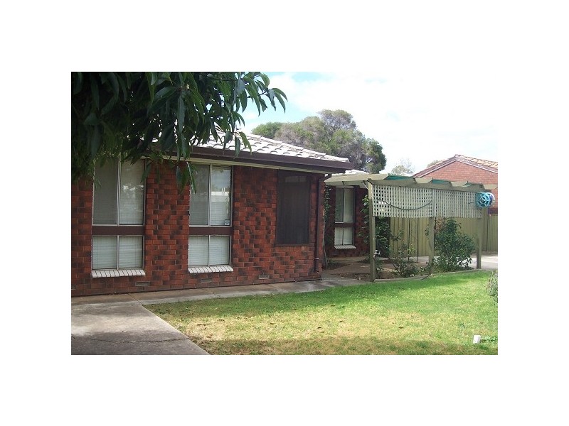 5 McCartney Street, Morphett Vale SA 5162