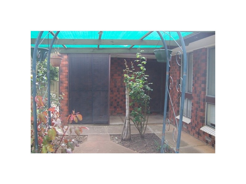 5 McCartney Street, Morphett Vale SA 5162