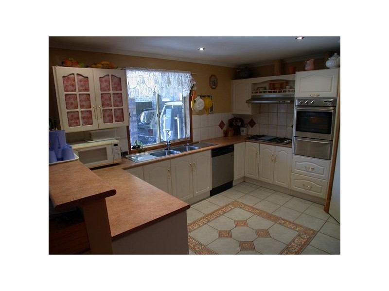 235 Pimpala Road, Woodcroft SA 5162