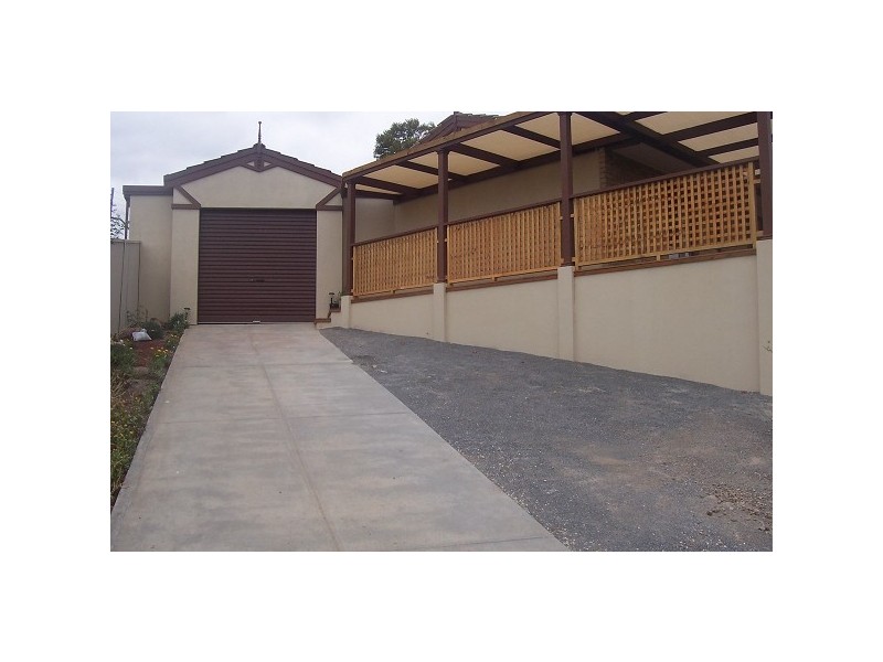 150 The Cove Road, Hallett Cove SA 5158