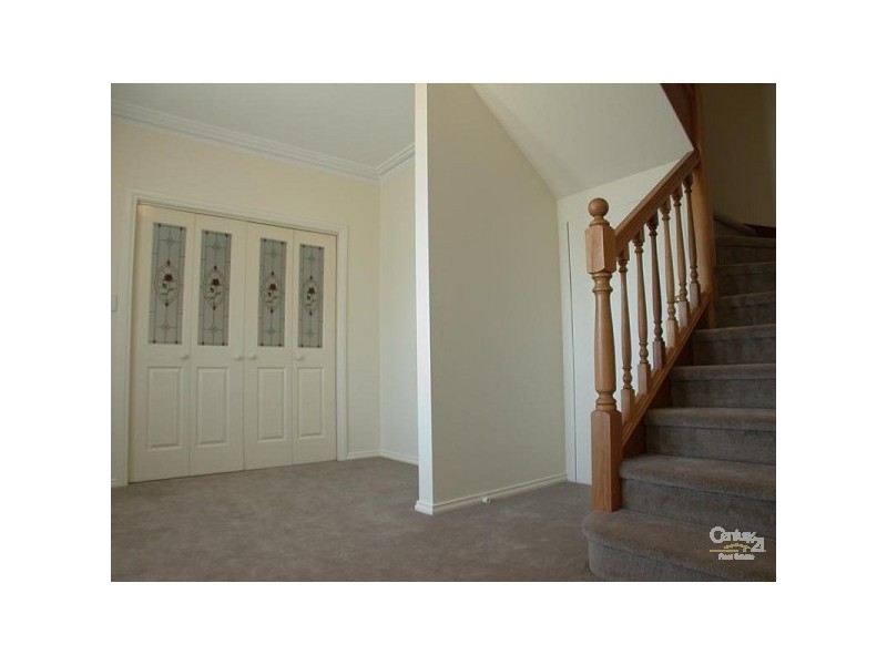 8 Unley Court, Onkaparinga Hills SA 5163