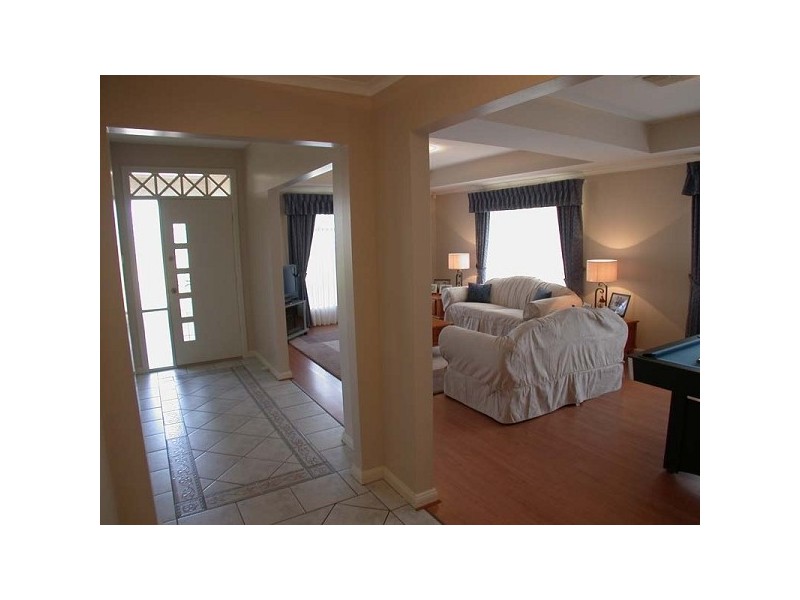 16 Harvest Drive, Mclaren Vale SA 5171