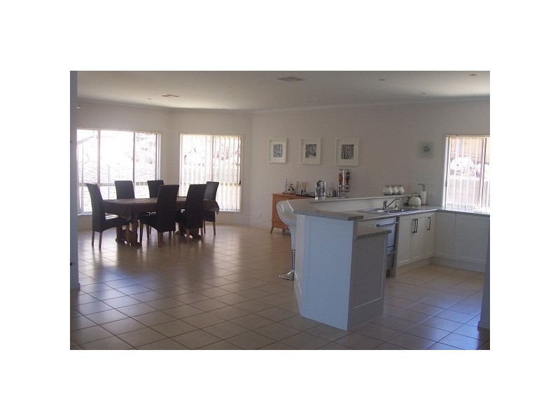 14 Edithburgh Avenue, Seaford Rise SA 5169