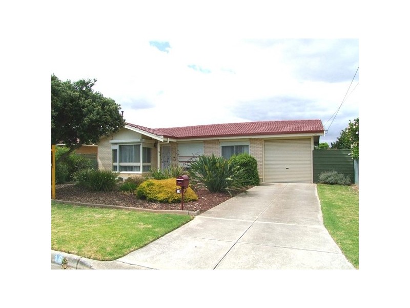 16 Weeroona Avenue, Port Noarlunga South SA 5167
