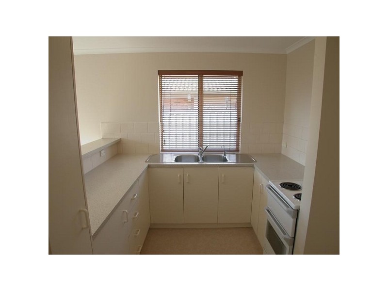 4 Tuscanny Way, Woodcroft SA 5162