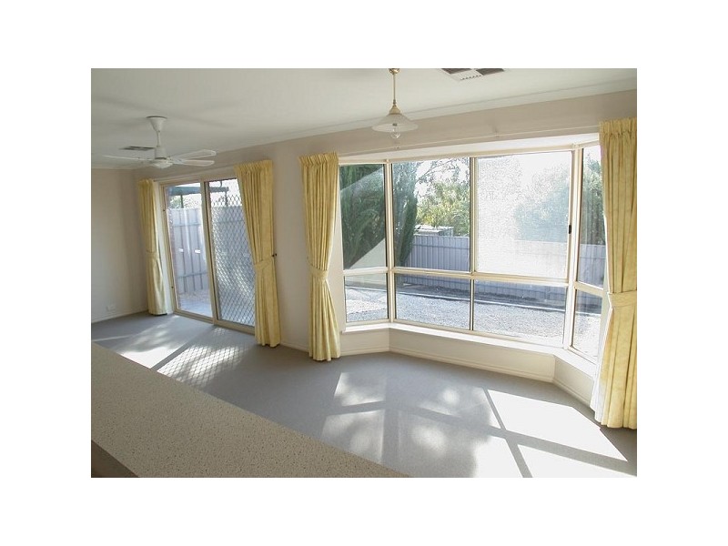 4 Tuscanny Way, Woodcroft SA 5162