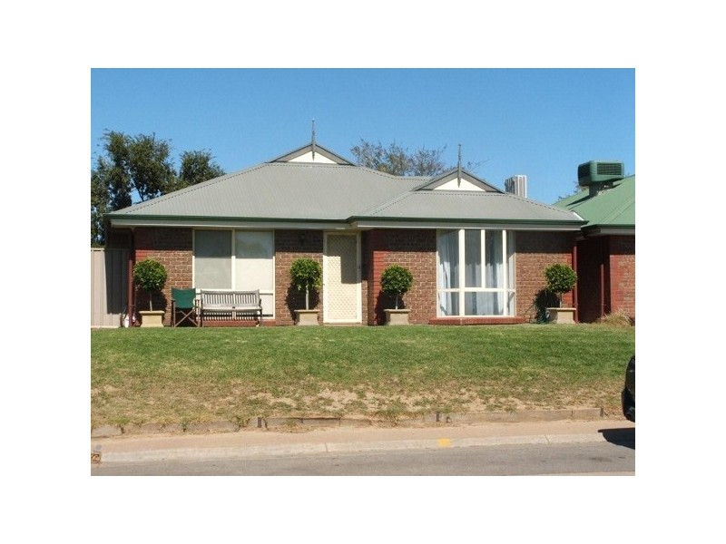 70 Dalkeith Road, Seaford Rise SA 5169