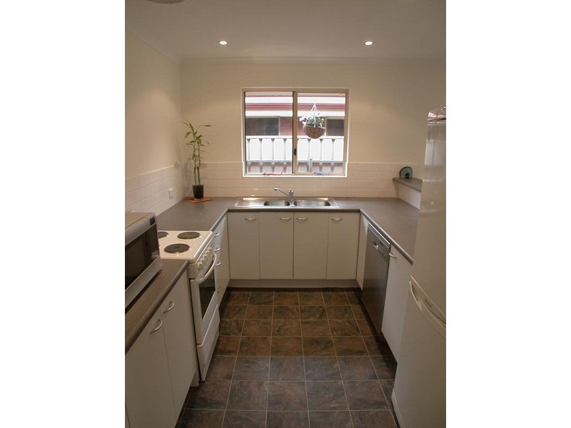 70 Dalkeith Road, Seaford Rise SA 5169