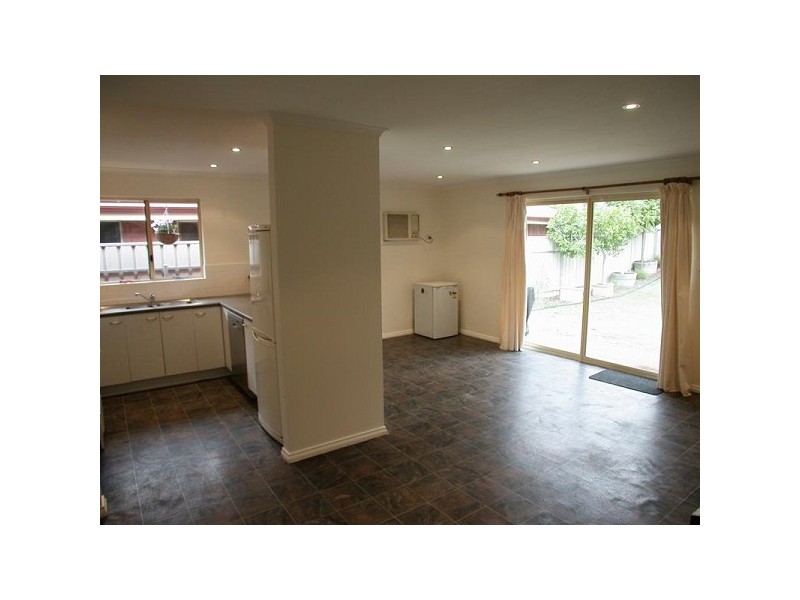 70 Dalkeith Road, Seaford Rise SA 5169