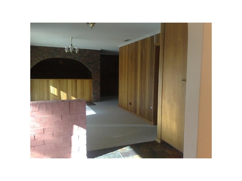 1 Vincent Court, Hackham SA 5163