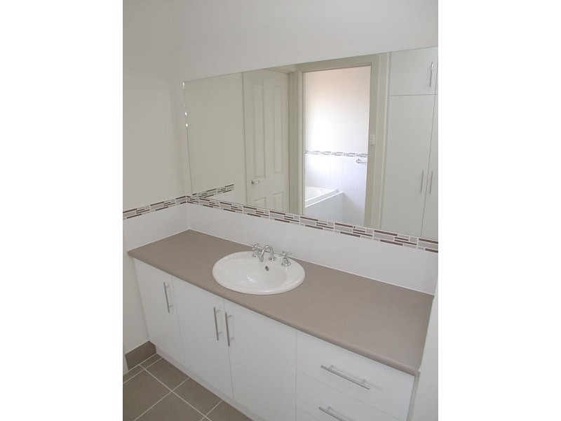 13 Atlantis Avenue, Seaford Meadows SA 5169