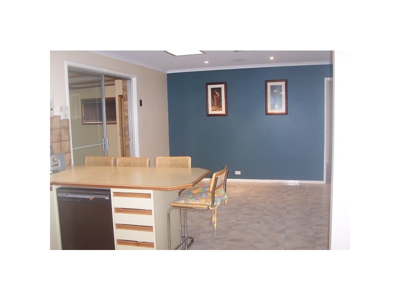 10 Lutana Court, Morphett Vale SA 5162