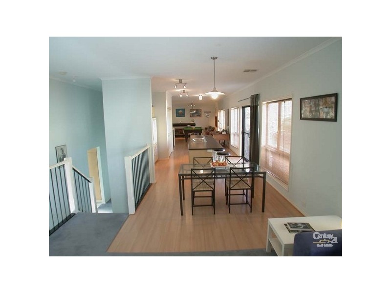 4 Peppermint Grove, Aberfoyle Park SA 5159