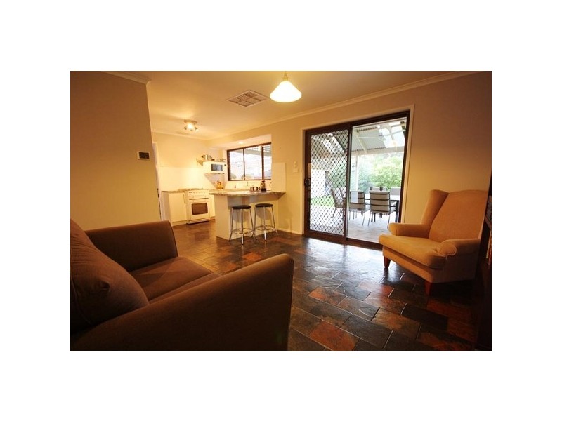 15 Paltarra Grove, Aberfoyle Park SA 5159