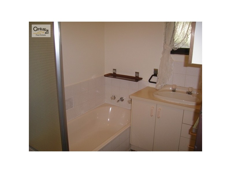 2 Panorama Avenue, Hackham SA 5163