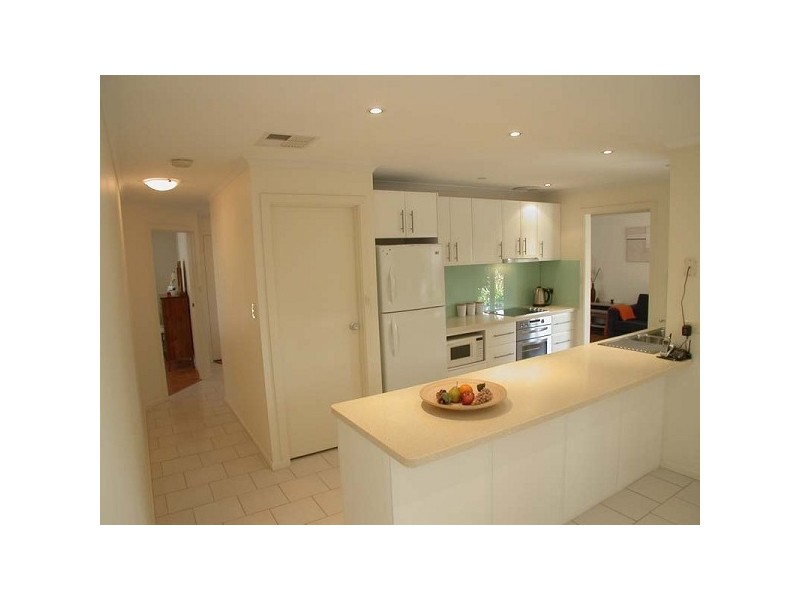 3 Farnsworth Drive, Morphett Vale SA 5162