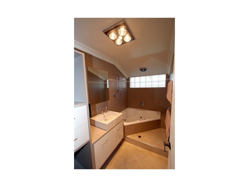 86 Wheatsheaf Road, Morphett Vale SA 5162