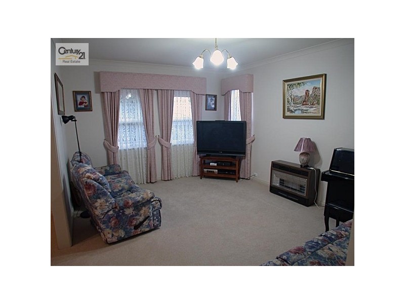 39 Horseshoe Drive, Woodcroft SA 5162