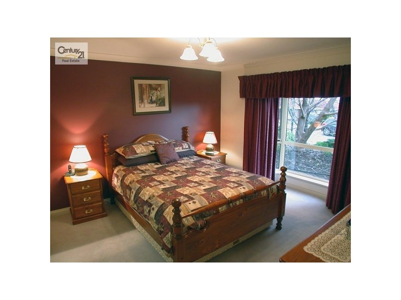 39 Horseshoe Drive, Woodcroft SA 5162