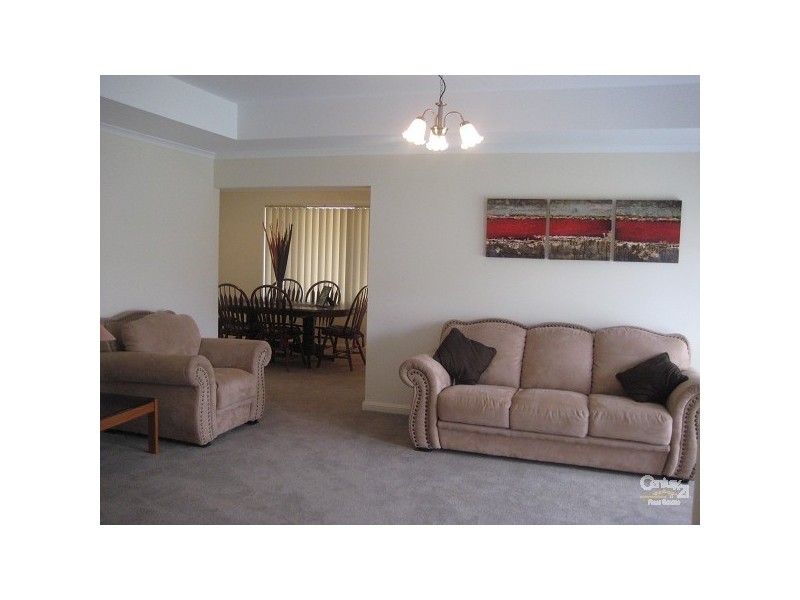 4 Sameden Drive, Noarlunga Downs SA 5168