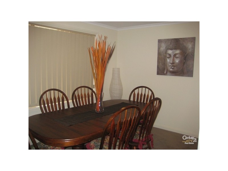 4 Sameden Drive, Noarlunga Downs SA 5168