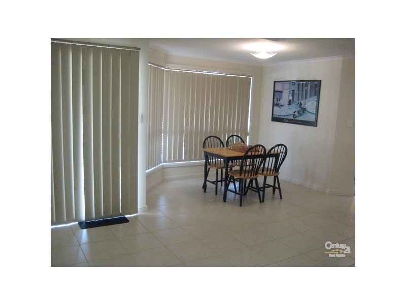 4 Sameden Drive, Noarlunga Downs SA 5168