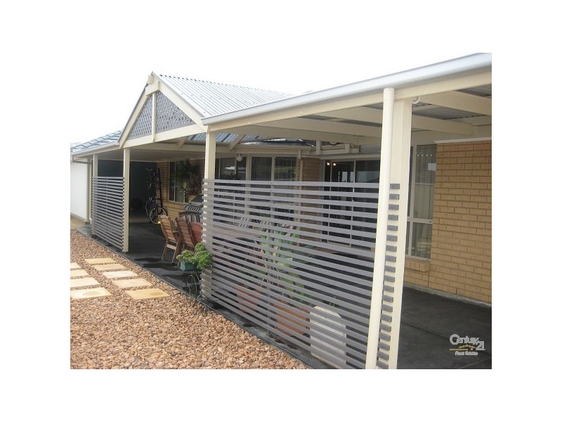 4 Sameden Drive, Noarlunga Downs SA 5168