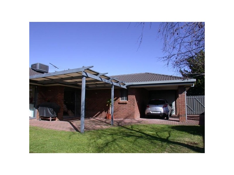 19 Sir James Hardy Way, Woodcroft SA 5162