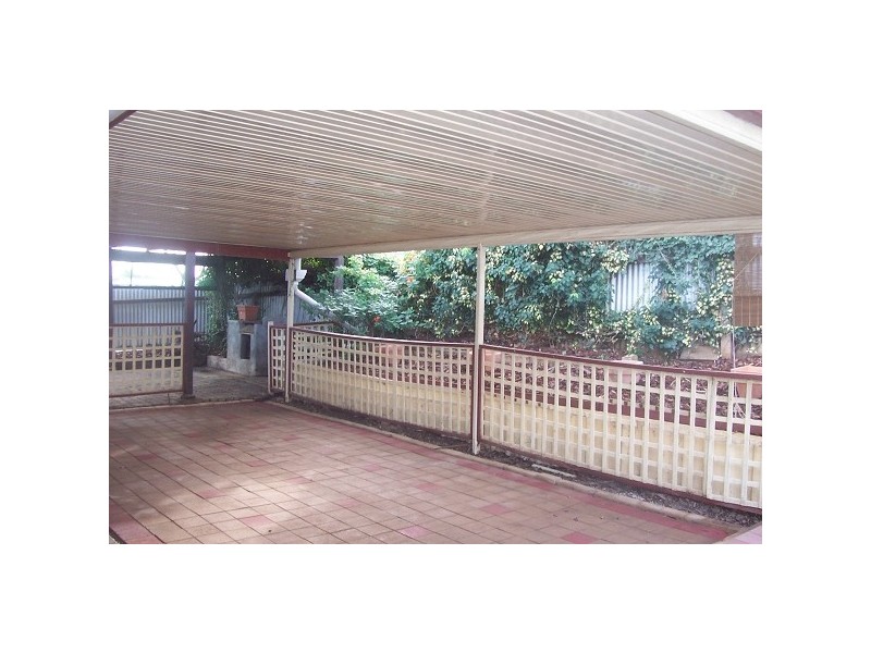 21 Waitara Court, Morphett Vale SA 5162