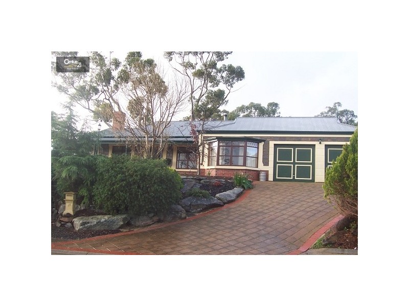 17 Lusitano Court, Woodcroft SA 5162