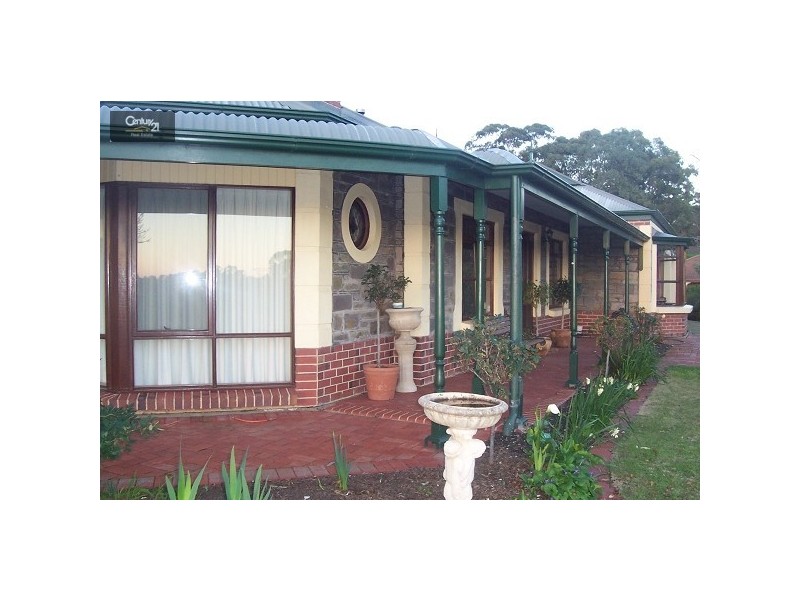 17 Lusitano Court, Woodcroft SA 5162