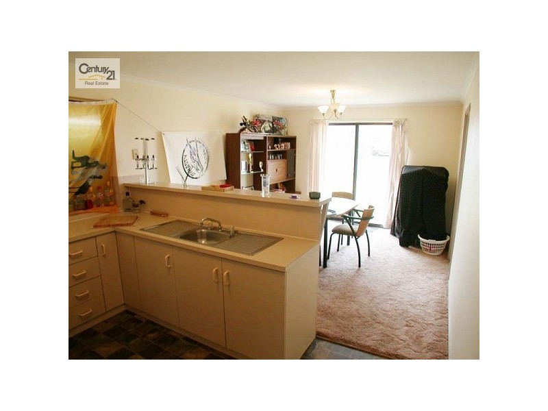 11 Spencer Drive, Morphett Vale SA 5162