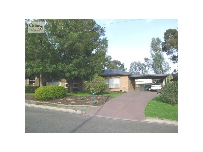 11 Medina Street, Aberfoyle Park SA 5159