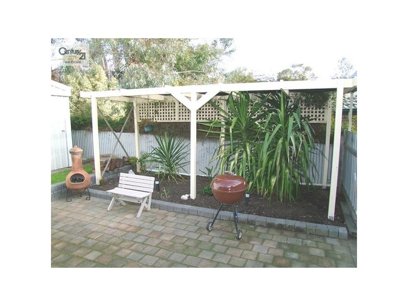 11 Medina Street, Aberfoyle Park SA 5159
