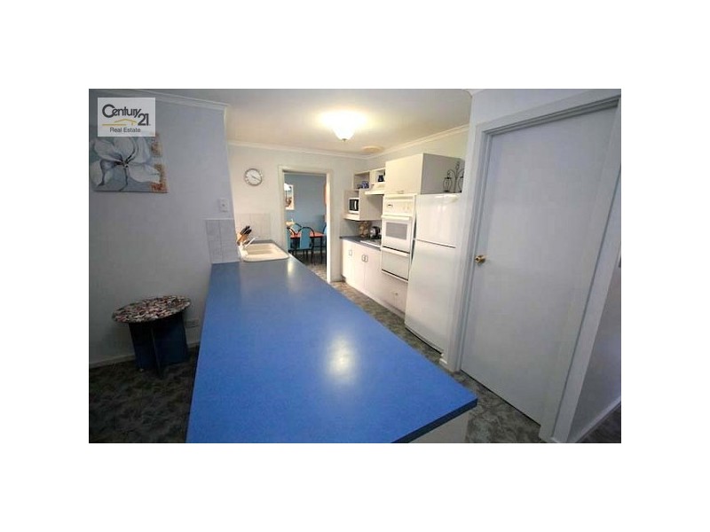 7 Hopkins Court, Woodcroft SA 5162