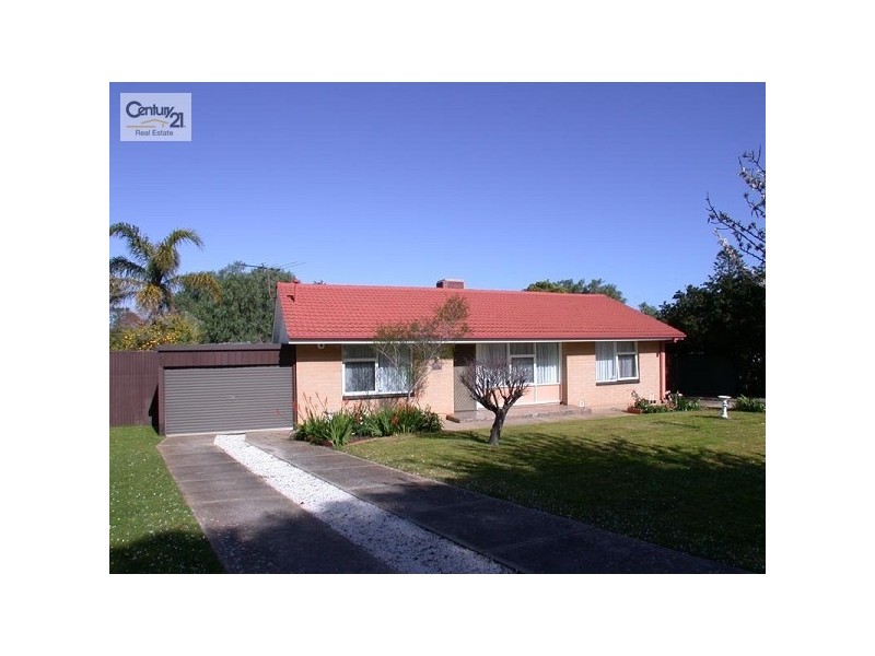 16 Eustace Crescent, Christie Downs SA 5164
