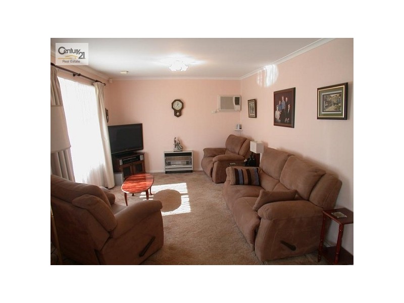 16 Eustace Crescent, Christie Downs SA 5164