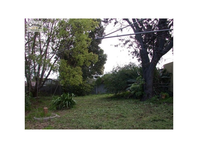 15 Roger Road, Morphett Vale SA 5162