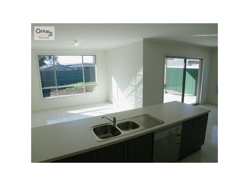 38 Cambridge Street, Port Noarlunga South SA 5167