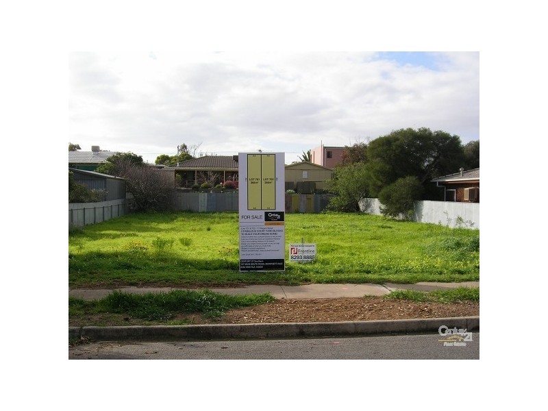 Lt 702 Regent Street, Moana SA 5169
