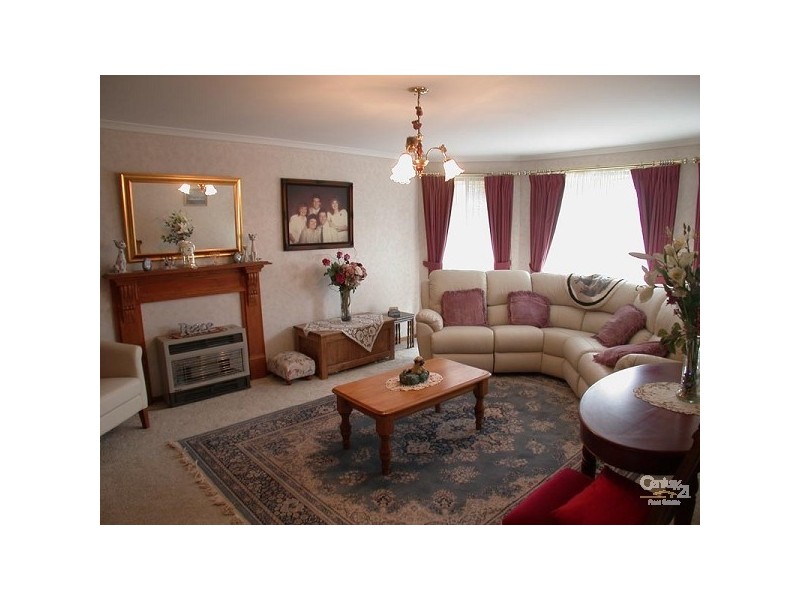 6 Gunn Close, Morphett Vale SA 5162