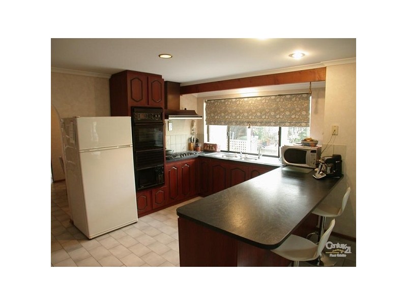 6 Gunn Close, Morphett Vale SA 5162