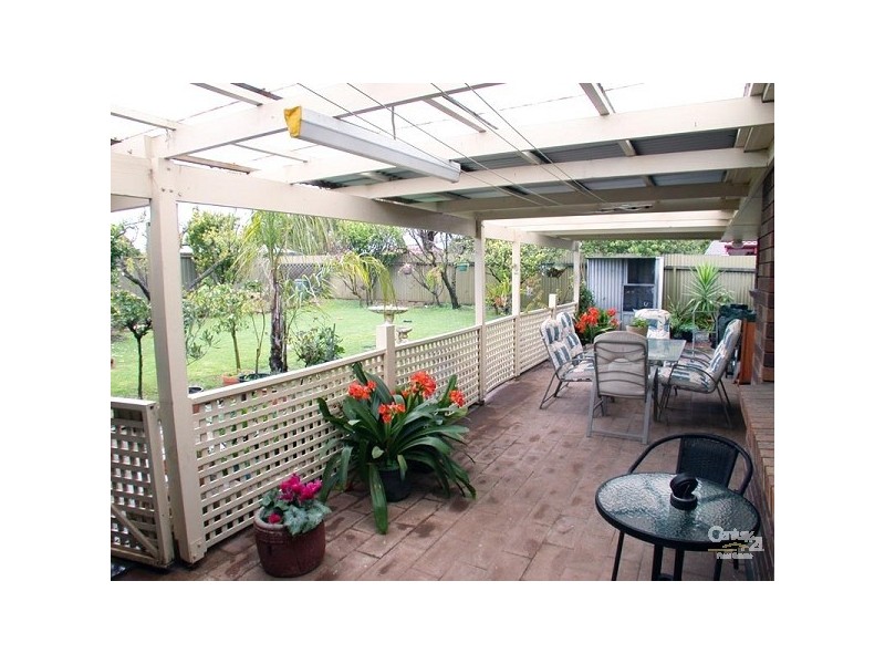 6 Gunn Close, Morphett Vale SA 5162