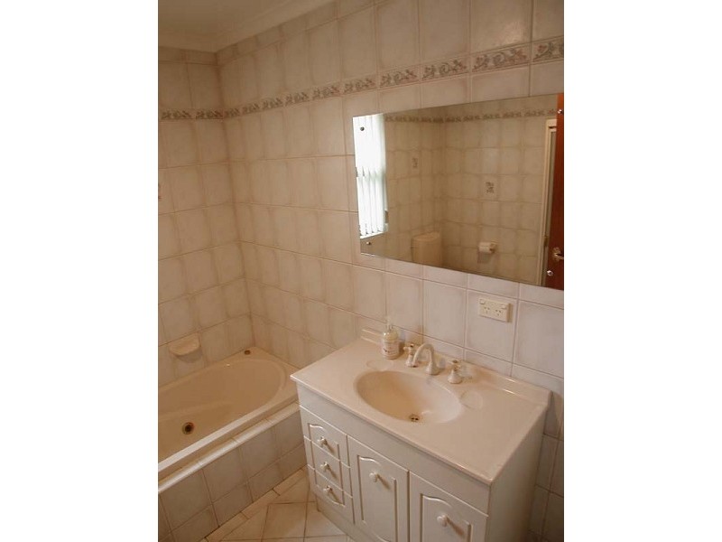 13 Claire Avenue, Morphett Vale SA 5162