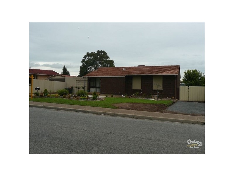 15 Lindsay Drive, Morphett Vale SA 5162