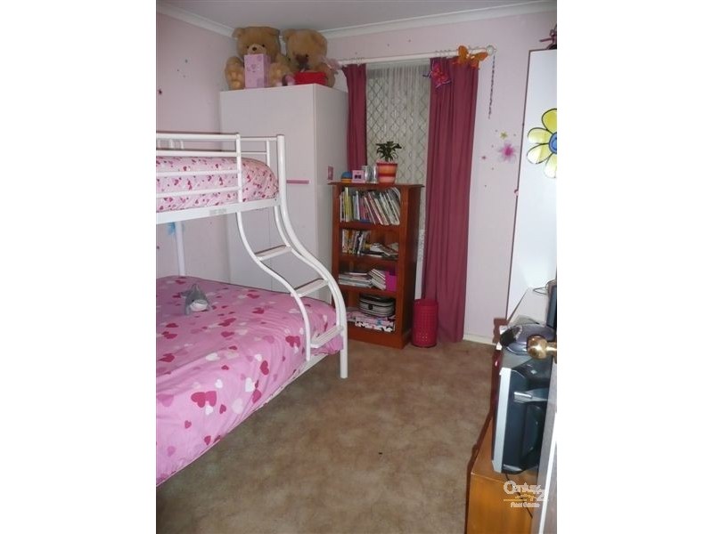 15 Lindsay Drive, Morphett Vale SA 5162