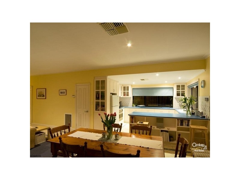 28 Griffiths Drive, Moana SA 5169