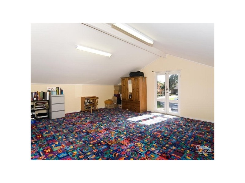 28 Griffiths Drive, Moana SA 5169