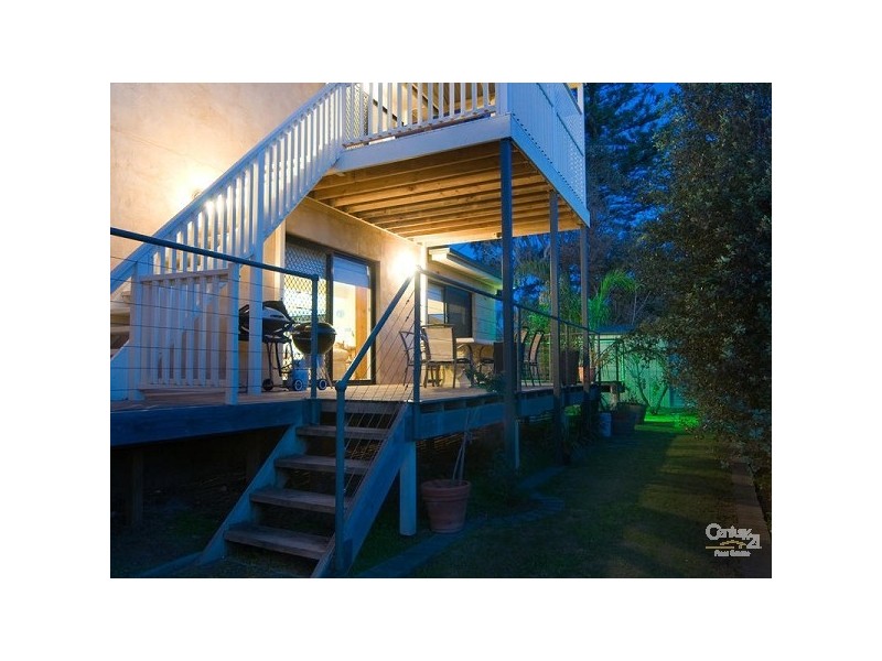 28 Griffiths Drive, Moana SA 5169